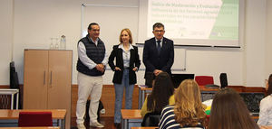 El Aula Oleícola Innova celebra una jornada de cata de aceite de oliva virgen extra de nueva cosecha