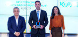 Kubota recibe el Premio La Razón a la Innovación